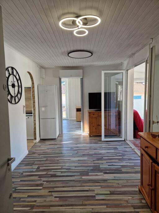 Appartement Classe 2 Etoiles, 2 Chambres, Renove, Climatise 아멜리에레방팔랄다 외부 사진